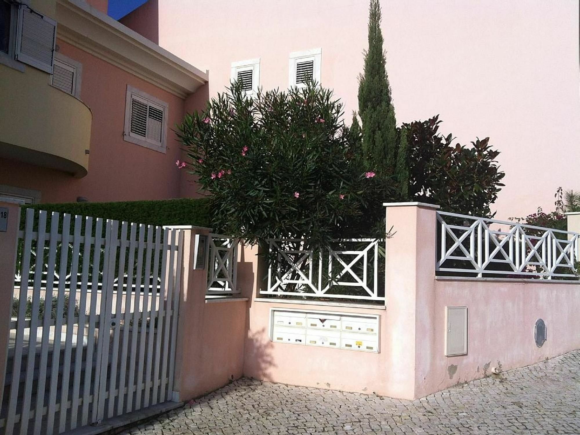 Apartment With 2 Bedrooms In Cascais, With Private Pool, Furnished Gar Exteriör bild